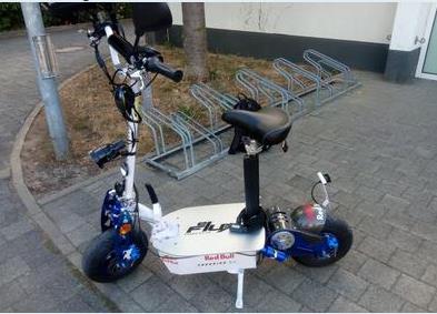 scootery1.jpg
