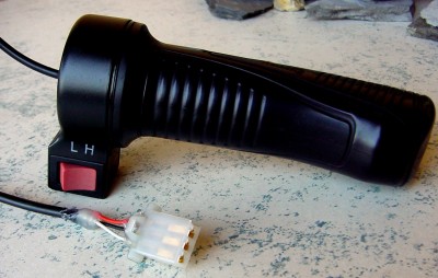 Wuxing_Hall-Drehgriff_linear_E-Sprit_Fury.jpg (370.61 KiB) 815 mal betrachtet Wuxing_Hall-Drehgriff_linear_E-Sprit_Fury.jpg