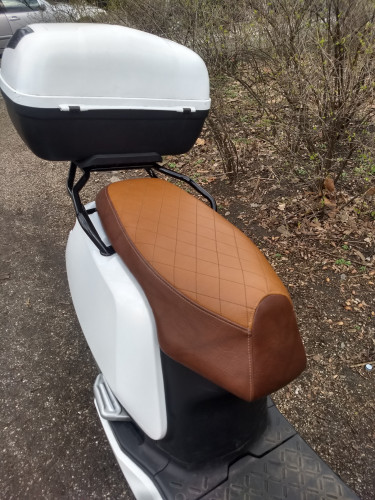 Custom Sitzbank 3.jpg