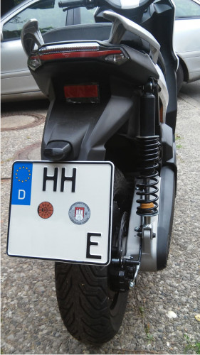 silence_s01_mit_schild.jpg
