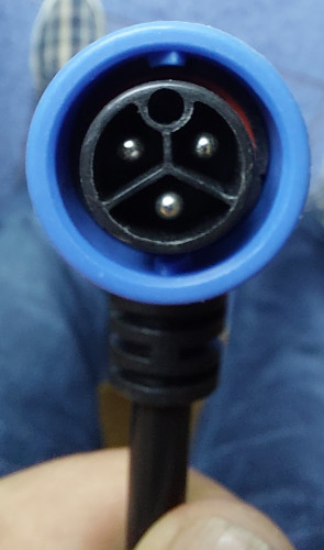 Ladegerät-Stecker.jpg