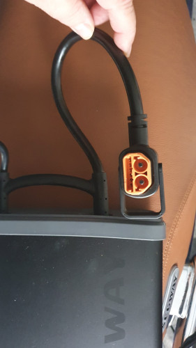 Stecker+Netzteil Ladegerät E125S (1).jpg