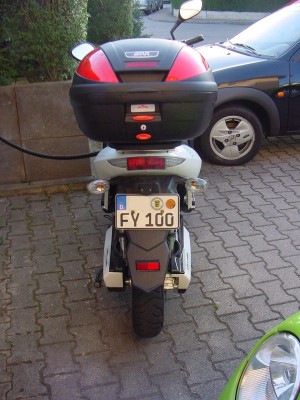 Masini-Gepäckträger_Givi-E370.JPG
