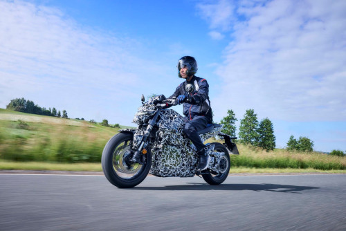 542822_Honda_releases_European_test_riding_footage_of_EV_FUN_Concept.jpg